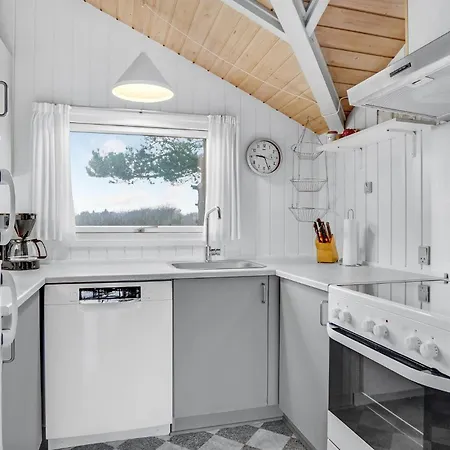 Lovely Home In Romo With Kitchen *